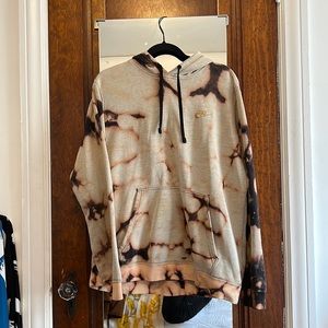 Cute, Vintage, Nike hoodie that is the only one they have!